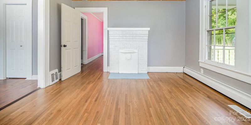 116 Crescent St, Kannapolis, NC 28081