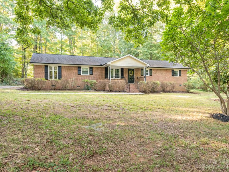 401 Jackson Pl, Matthews, NC 28104