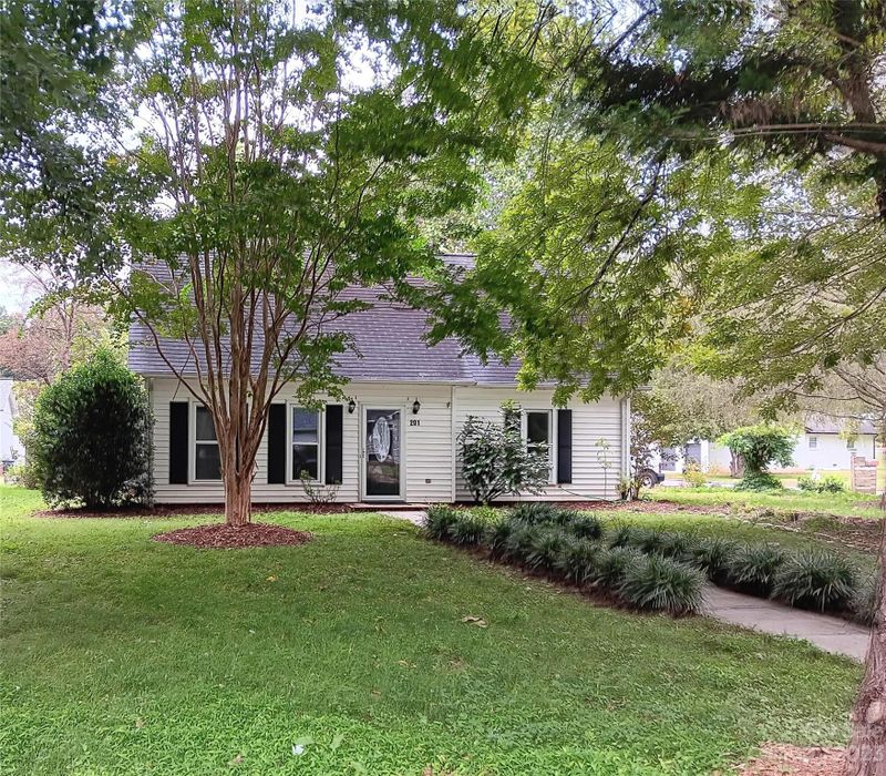 201 Morgan Pl, Concord, NC 28025