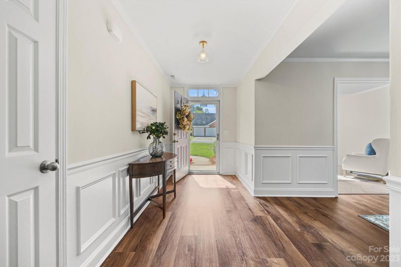 5004 Hickory Lake Ln, Matthews, NC 28105