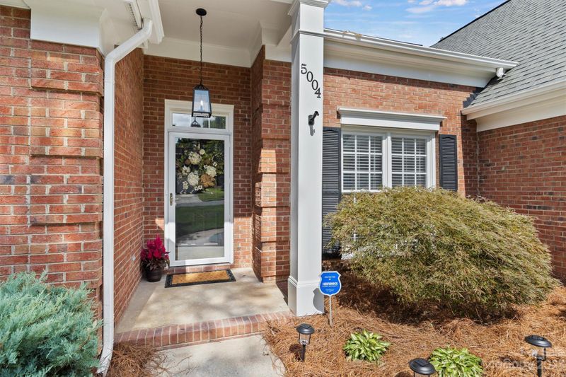 5004 Hickory Lake Ln, Matthews, NC 28105