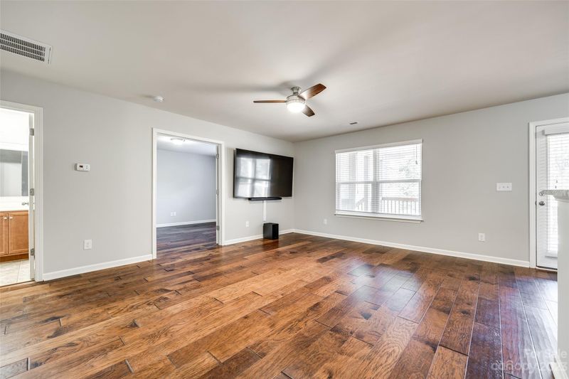 1138 Catawba Rn, Lowell, NC 28098