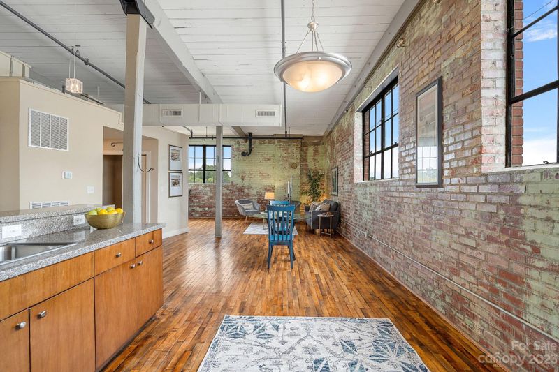 109 N Hayne St #305, Monroe, NC 28112