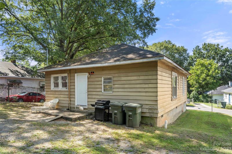 92 Gilmer St, Gastonia, NC 28052