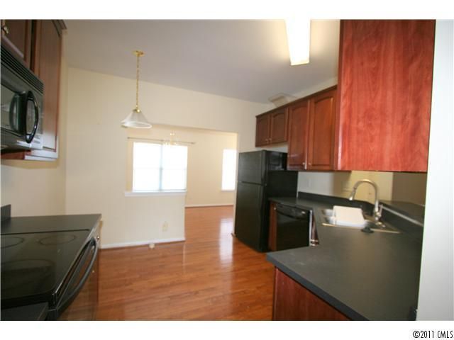 9914 Treeside Dr #-, Matthews, NC 28105