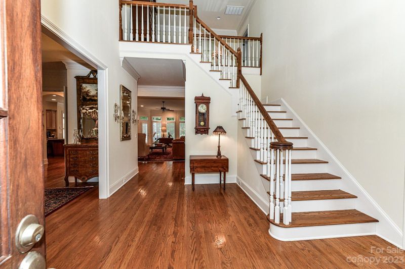 5004 Red Willow Ln, Matthews, NC 28104