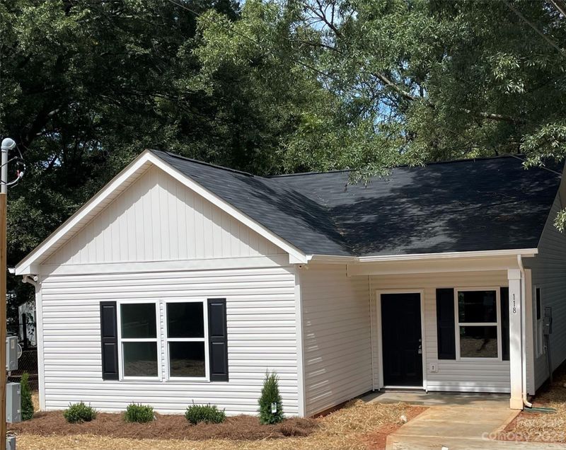 118 W Sixth Ave, Gastonia, NC 28052