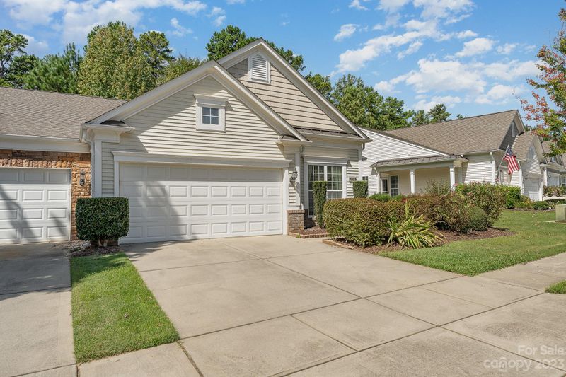 1041 Sweetleaf Dr, Indian Land, SC 29707