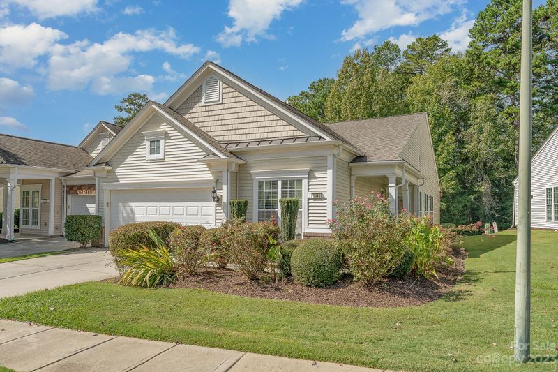 1041 Sweetleaf Dr, Indian Land, SC 29707