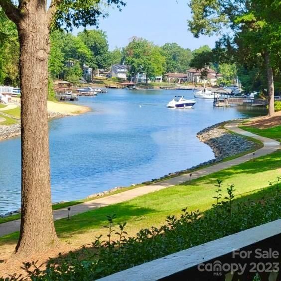 19909 Henderson Rd #A, Cornelius, NC 28031