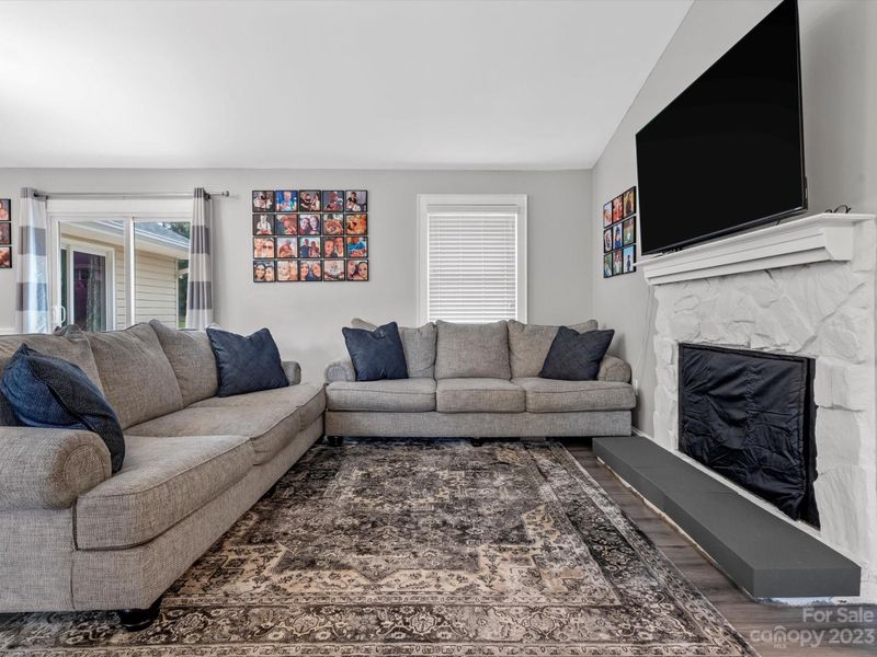 203 King David Ln, Gastonia, NC 28056