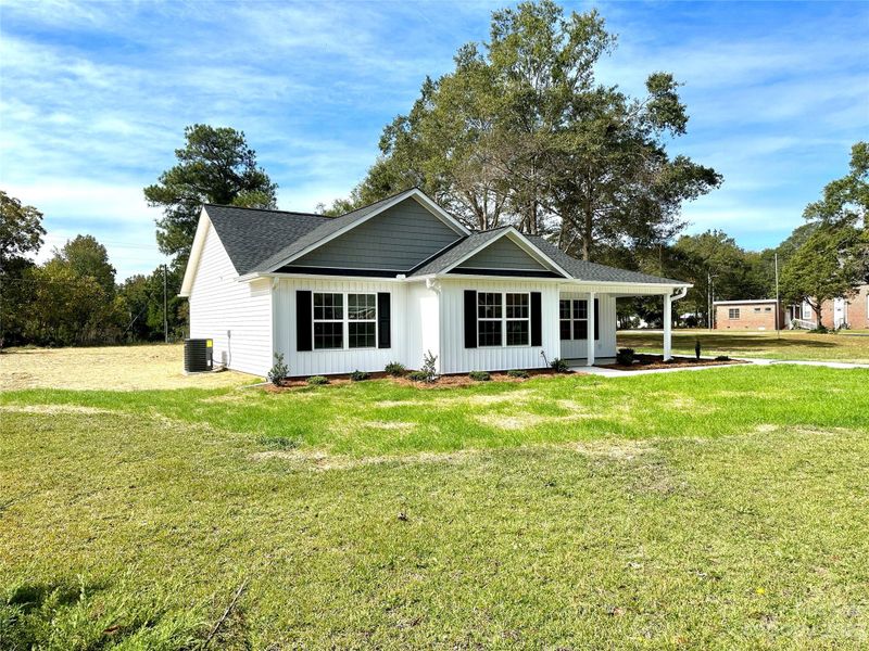 204 S Main St, Heath Springs, SC 29720