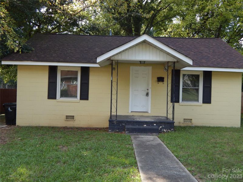 302 S Bragg St, Monroe, NC 28112