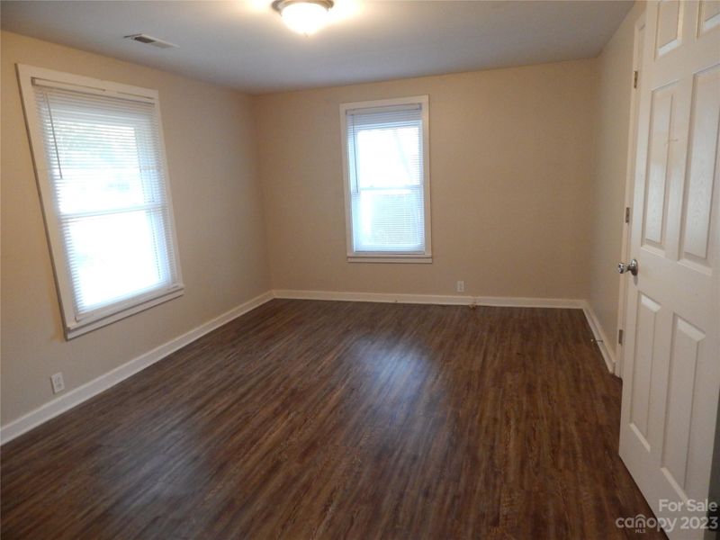 302 S Bragg St, Monroe, NC 28112