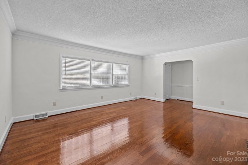 5217 Clearwater Rd, Charlotte, NC 28217
