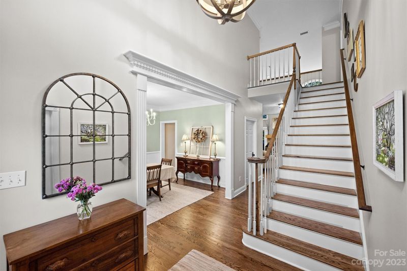 1611 Cape Fear Ct, Matthews, NC 28105