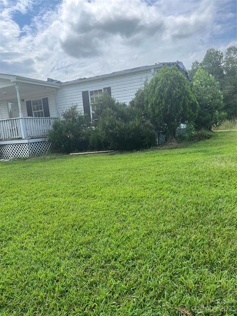 199 Crosscreek Ln, Gaffney, SC 29340