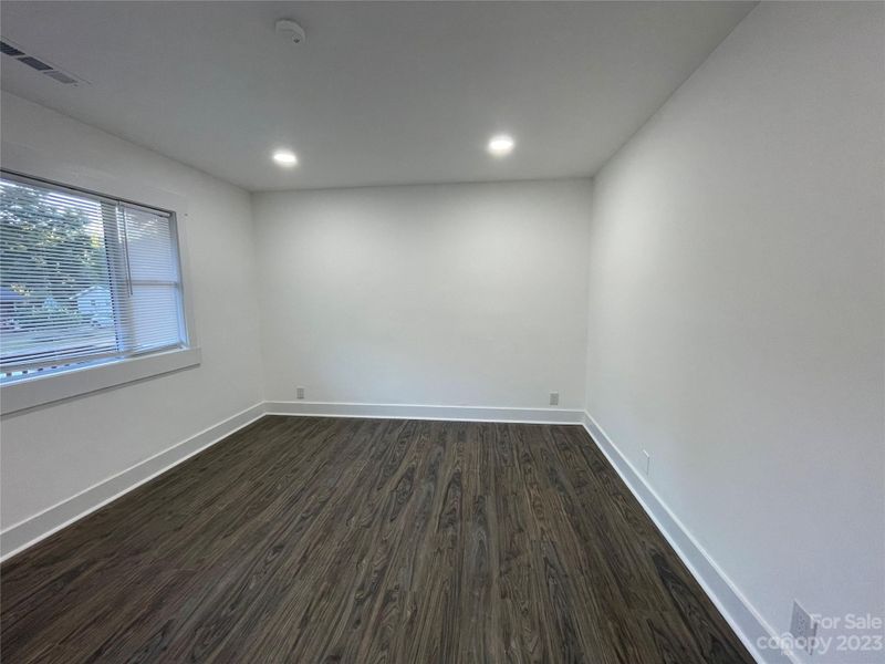 5200 Queen Anne Rd, Charlotte, NC 28217