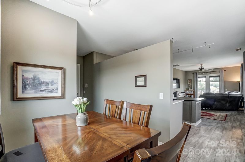 360 Exchange St #208, Concord, NC 28027