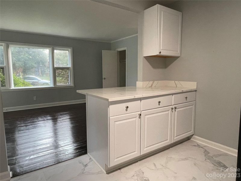 4127 Tillman Rd, Charlotte, NC 28208
