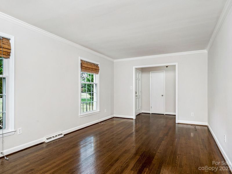 3227 Eastburn Rd, Charlotte, NC 28210