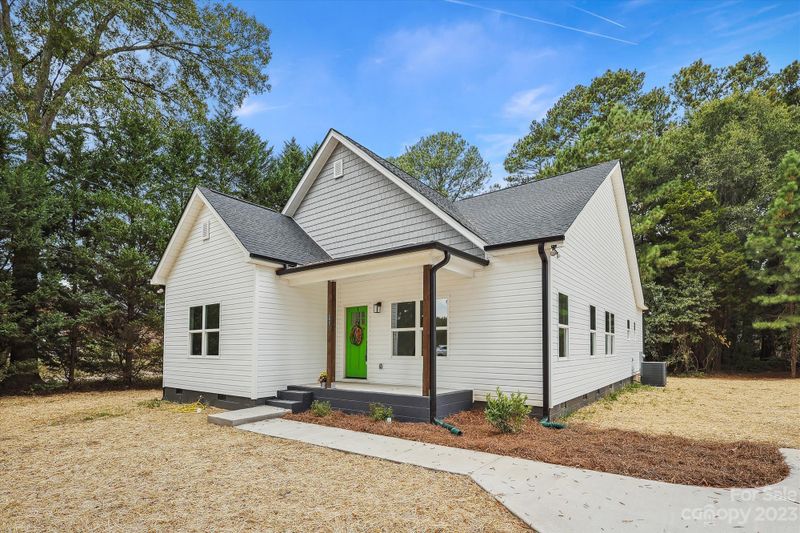 2027 India Hook Rd, Rock Hill, SC 29732