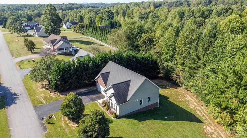 152 Angel Oaks Dr, Statesville, NC 28677