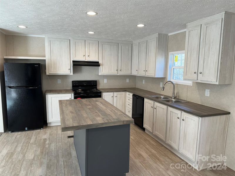 155 Jordan Crest Ln #17, Stony Point, NC 28678