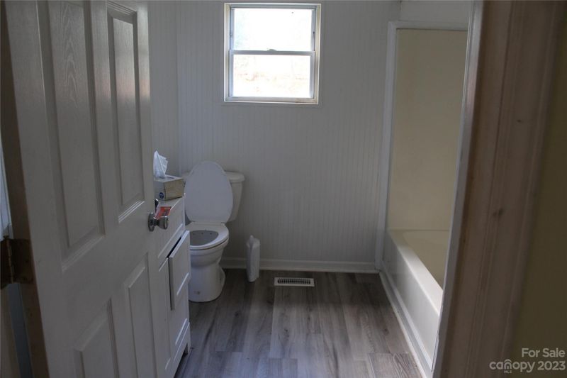 415 Charleston St, Blacksburg, SC 29702