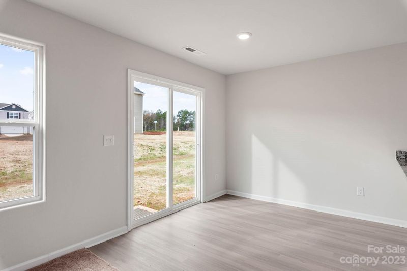 1641 Nia Rd, Charlotte, NC 28215