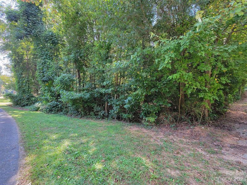 0000 Executive Cir, Denver, NC 28037