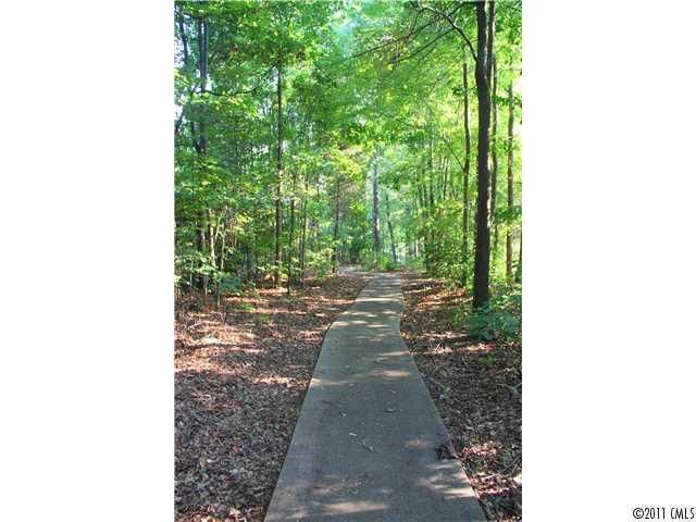 8046 Bradford Ln, Denver, NC 28037