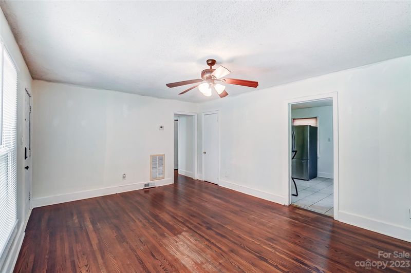 2530 Marlowe Ave, Charlotte, NC 28208