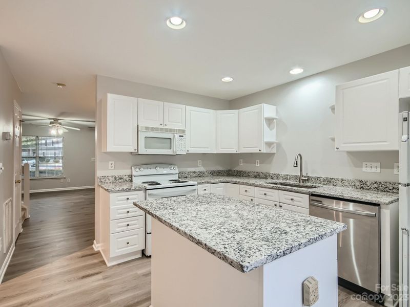 2248 Cigar Ct, Charlotte, NC 28273
