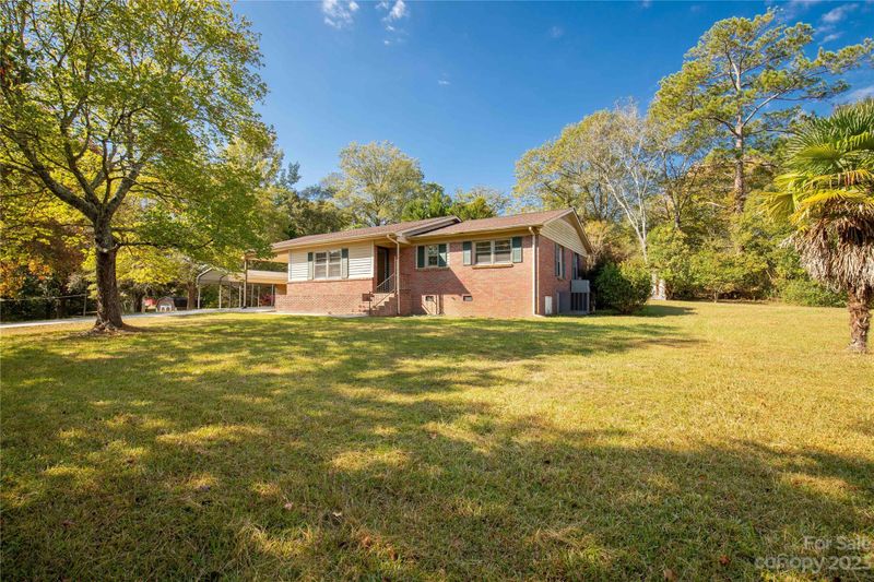 2548 Knotty Pine Dr, Lancaster, SC 29720