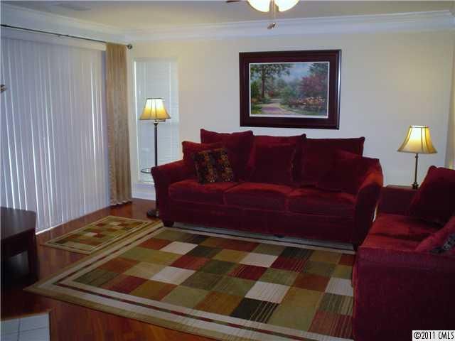 1111 Torrence Cir #59, Davidson, NC 28036