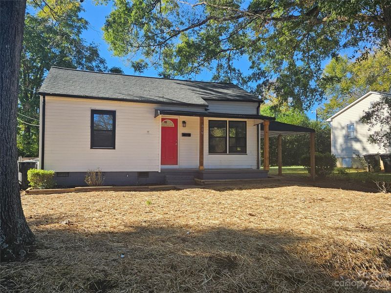 319 Parkview Ct SW, Concord, NC 28025