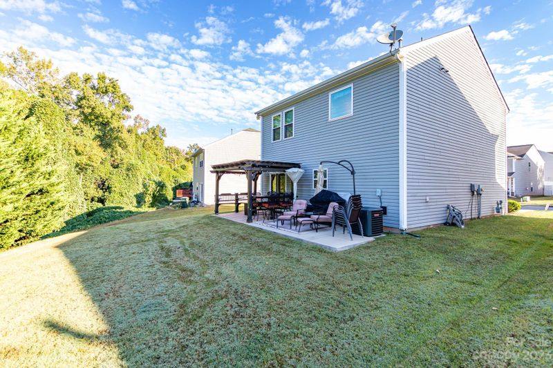 1069 Willow Wind Dr, Gastonia, NC 28054