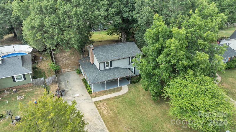 206 King George Ln, Gastonia, NC 28056