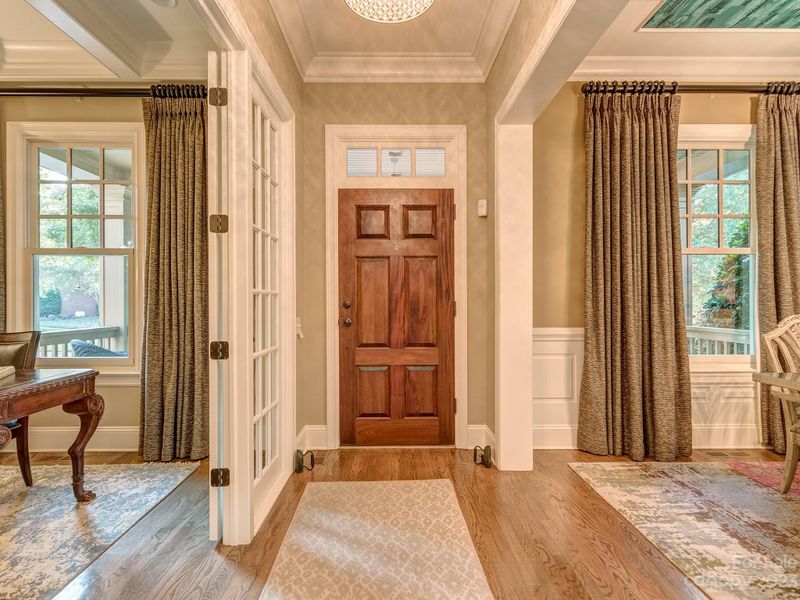 6927 Conservatory Ln, Charlotte, NC 28210