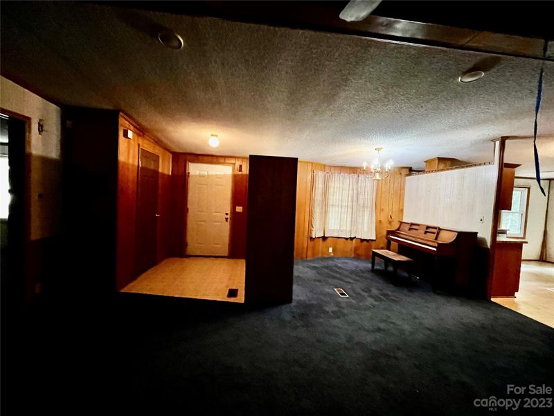 119 Winding Trl, Stanley, NC 28164