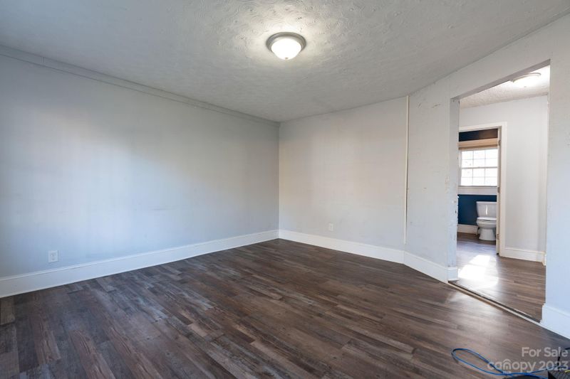 448 E Rhodes St, Lincolnton, NC 28092