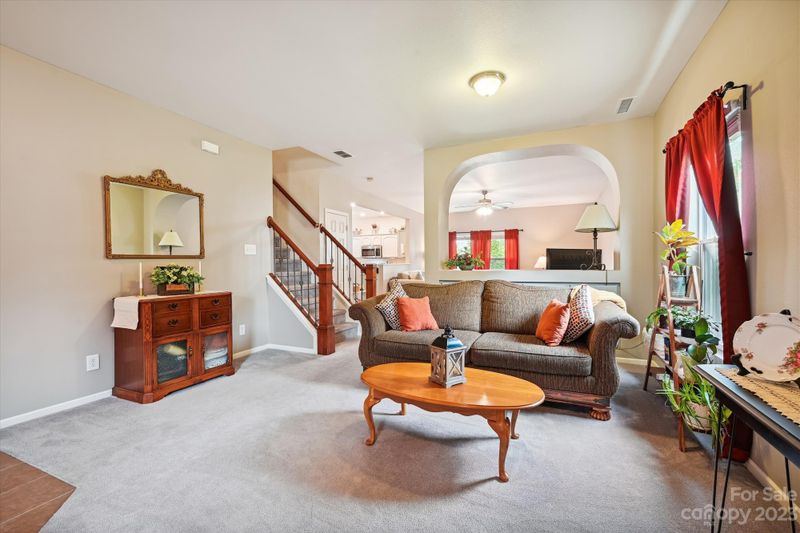 102 Ivan Ln, Lincolnton, NC 28092