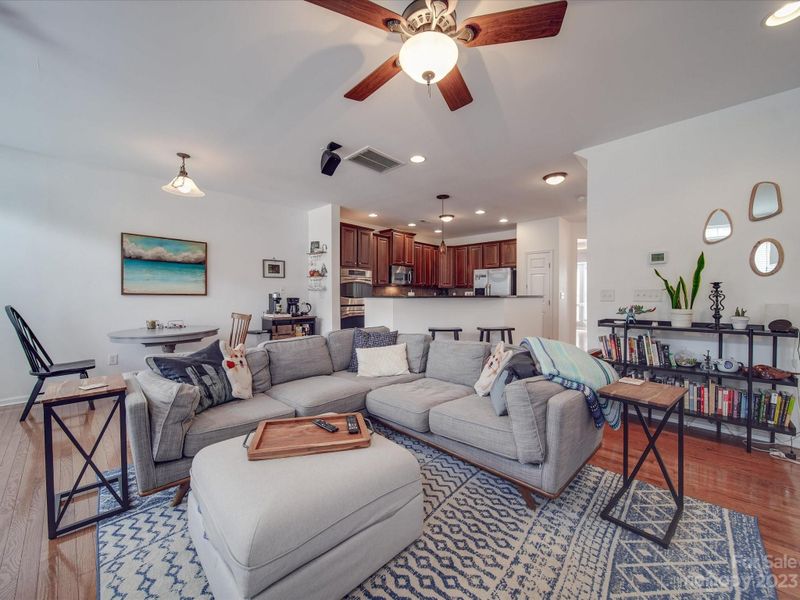 2227 Belle Vernon Ave, Charlotte, NC 28210