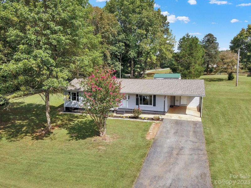 3606 Flint Dr, Statesville, NC 28677
