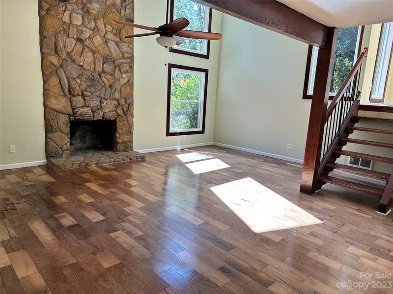 7514 Robin Crest Rd, Charlotte, NC 28226