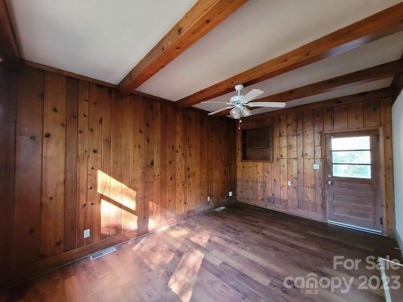 4107 Walker Rd, Charlotte, NC 28211