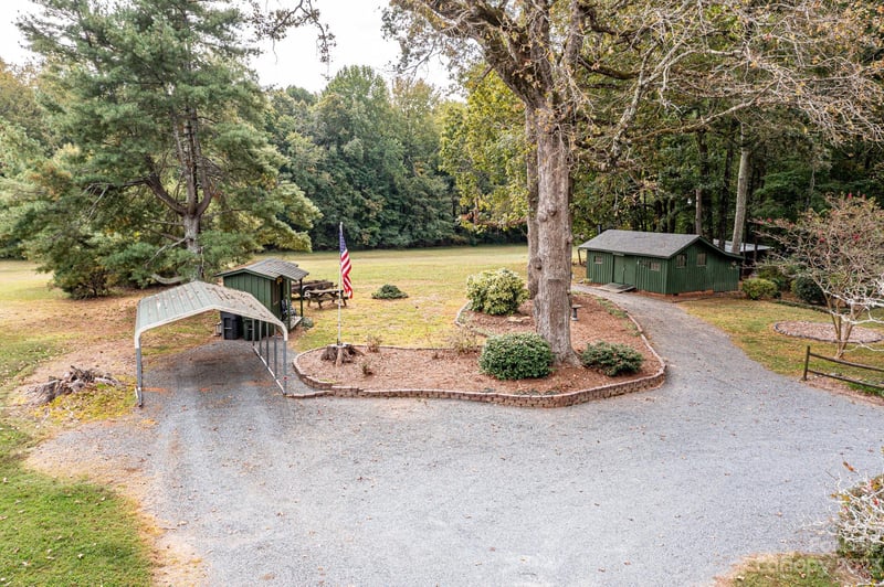 5926 Matthews Mint Hill Rd, Mint Hill, NC 28227