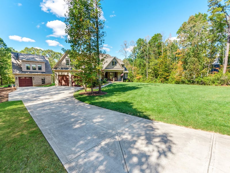 4801 River Oaks Rd, Lake Wylie, SC 29710