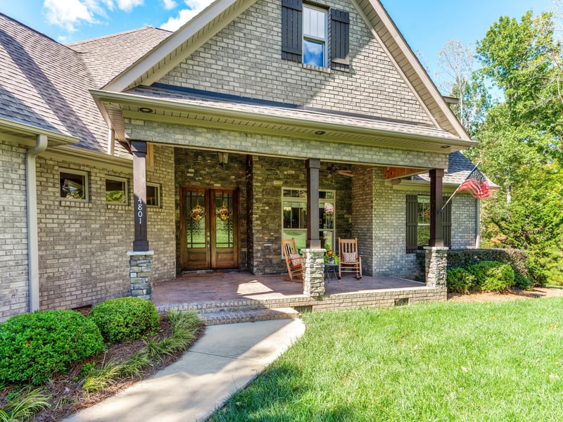 4801 River Oaks Rd, Lake Wylie, SC 29710